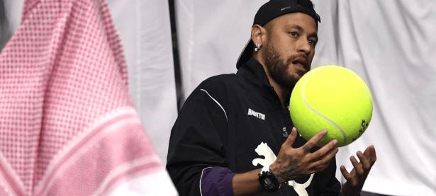 C7-关于内马尔在FPX比赛中败北，大胜引发热议！的信息