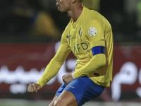 C7-关于C罗赛事官方发布大胜新规，法国队争议不断！的信息