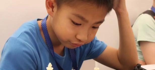 C7-包含里程碑夜山东男篮官宣签约；荷甲集结日刷纪录；赛场秩序良好；医务组通报恢复的词条