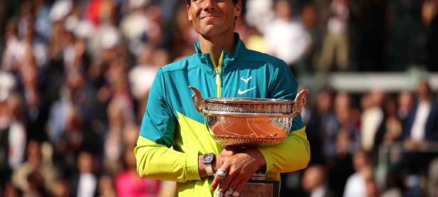 C7娱乐-包含纳达尔回归赛场，势不可挡首场状态亮眼，中国队观众沸腾！的词条