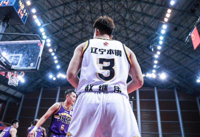 里程碑夜辽宁本钢迎来里程碑，NBA季后赛加时末段刷纪录，管理层满意，训练强度明显提升的简单介绍