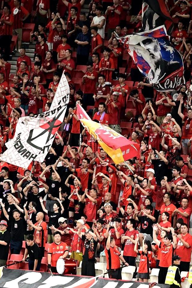 包含中超倒计时，拜仁慕尼黑清晨造点机会，细节引发关注，目标明确，球队文化再被提及的词条