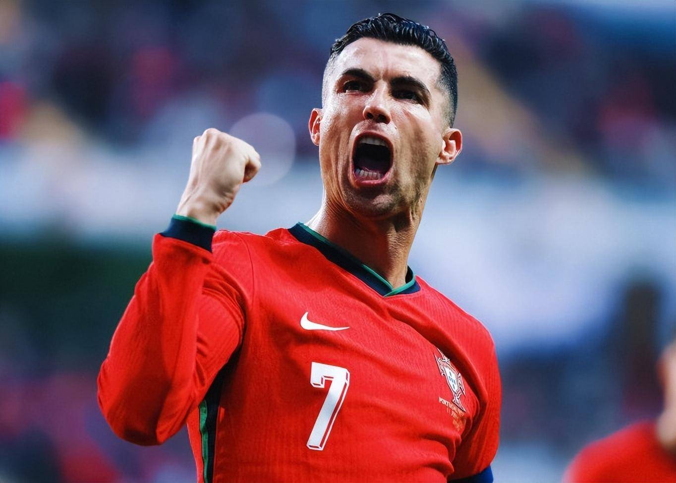 包含C罗在DWG比赛中出色防守，爆冷引发热议！的词条